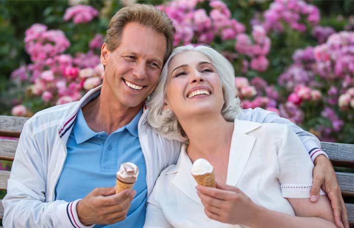 Smiling couple with ice cream
